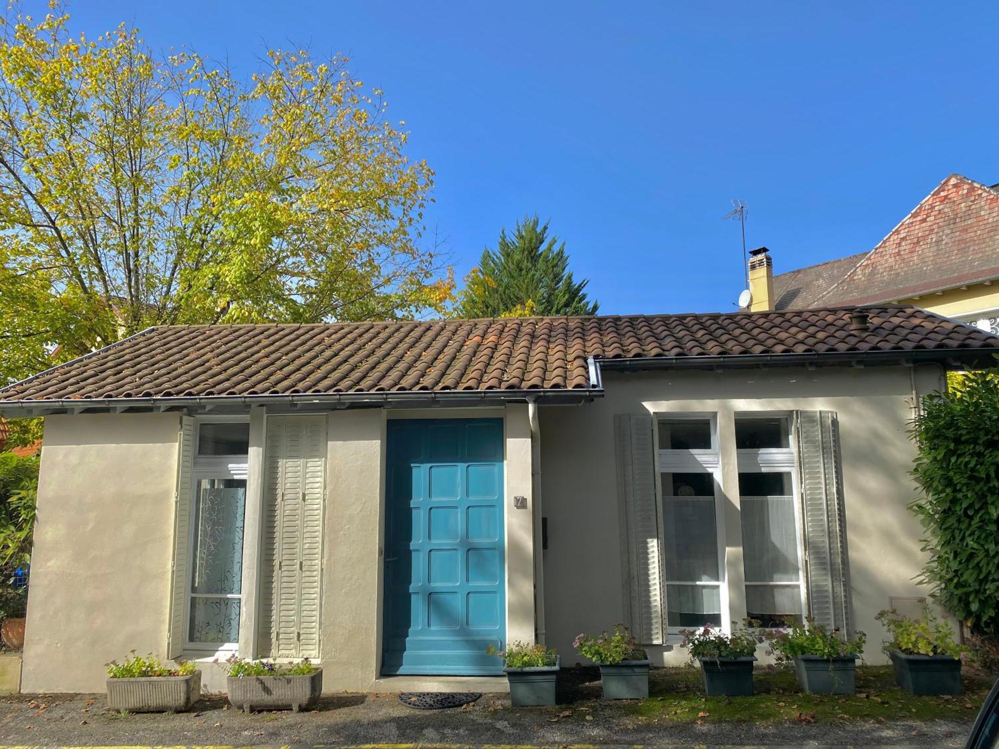 Agreable Petit Gite Avec Piscine Et Jardinet Salies-de-Béarn Exterior foto